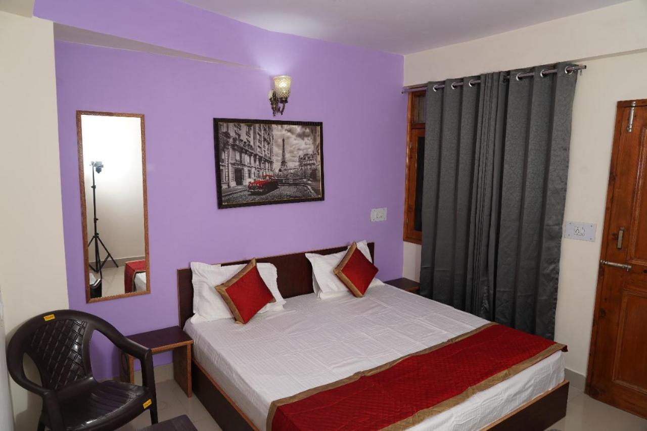 Shimla Pines Homestay Exterior photo